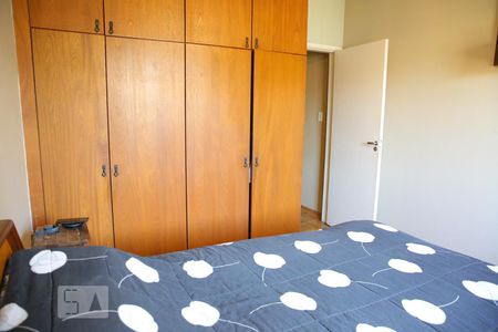 Quarto 1 de casa à venda com 3 quartos, 180m² em Jardim Vila Mariana, São Paulo