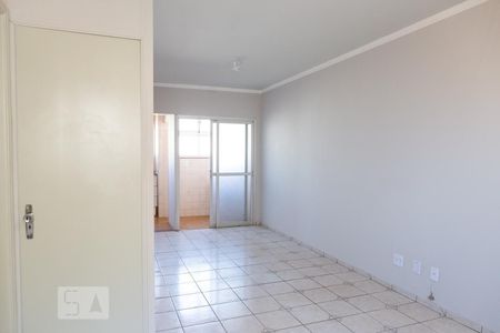 Sala de apartamento para alugar com 1 quarto, 56m² em Vila Imperial, São José do Rio Preto 