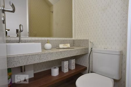 Lavabo de apartamento para alugar com 2 quartos, 107m² em Barra da Tijuca, Rio de Janeiro