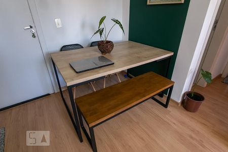 Detalhe de apartamento à venda com 2 quartos, 60m² em Teresópolis, Porto Alegre