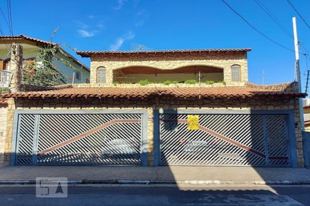 Fachada de casa à venda com 6 quartos, 514m² em Bela Vista, Osasco