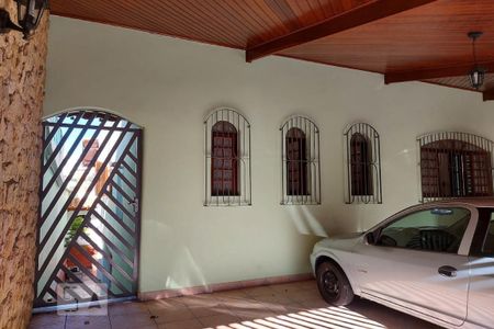 Garagem de casa à venda com 6 quartos, 514m² em Bela Vista, Osasco