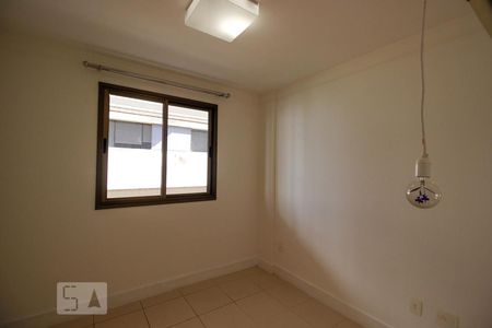 Quarto 1 de apartamento para alugar com 3 quartos, 82m² em Recreio dos Bandeirantes, Rio de Janeiro