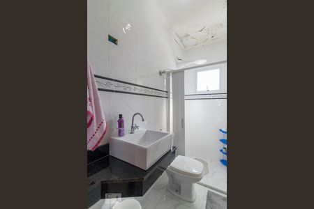 Banheiro da Suíte 1 de apartamento à venda com 3 quartos, 150m² em Parque das Nações, Santo André