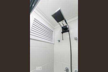 Apartamento à venda com 72m², 2 quartos e 1 vaga Apartamento à venda com 72m², 2 quartos e 1 vagaBanheiro Social