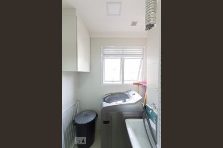 Apartamento à venda com 72m², 2 quartos e 1 vaga Apartamento à venda com 72m², 2 quartos e 1 vagaÁrea de Serviço