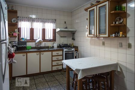 Cozinha de casa à venda com 4 quartos, 340m² em Vila Ipiranga, Porto Alegre