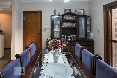 Copa de casa à venda com 4 quartos, 340m² em Vila Ipiranga, Porto Alegre