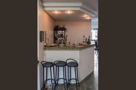 Home Bar de casa à venda com 4 quartos, 340m² em Vila Ipiranga, Porto Alegre