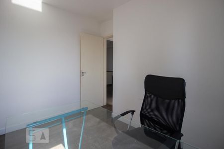 Quarto 1 de apartamento para alugar com 2 quartos, 52m² em Jardim do Lago, São Paulo