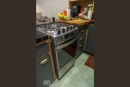 Fogão de apartamento à venda com 2 quartos, 70m² em Centro, Belo Horizonte