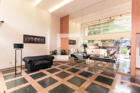 Apartamento à venda com 200m², 3 quartos e 2 vagas Apartamento à venda com 200m², 3 quartos e 2 vagasHall de entrada