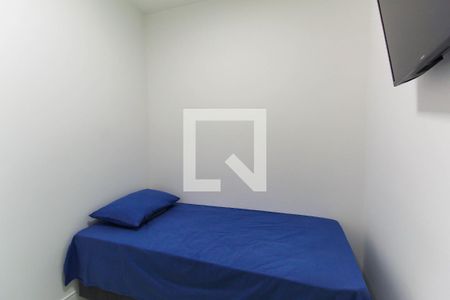 Apartamento à venda com 200m², 3 quartos e 2 vagas Apartamento à venda com 200m², 3 quartos e 2 vagasQuarto de Serviço