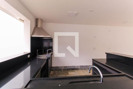 Apartamento à venda com 200m², 3 quartos e 2 vagas Apartamento à venda com 200m², 3 quartos e 2 vagasÁrea comum - Churrasqueira