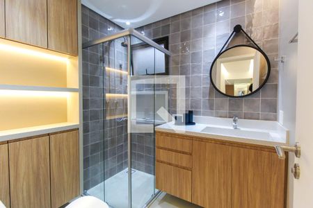 Apartamento à venda com 200m², 3 quartos e 2 vagas Apartamento à venda com 200m², 3 quartos e 2 vagasBanheiro