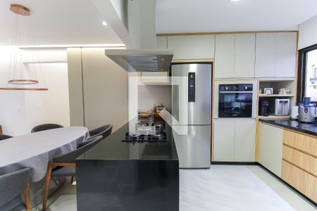 Apartamento à venda com 200m², 3 quartos e 2 vagas Apartamento à venda com 200m², 3 quartos e 2 vagasCozinha