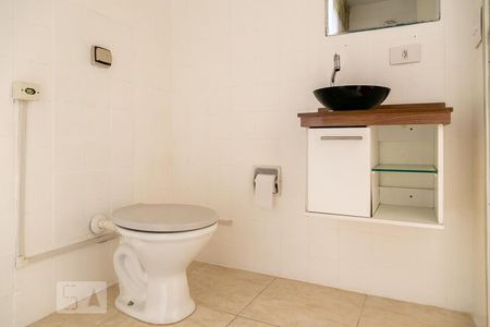 Apartamento para alugar com 35m², 1 quarto e sem vaga Apartamento para alugar com 35m², 1 quarto e sem vagaBanheiro