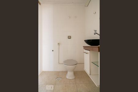 Apartamento para alugar com 35m², 1 quarto e sem vaga Apartamento para alugar com 35m², 1 quarto e sem vagaBanheiro