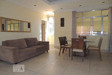Sala de casa para alugar com 2 quartos, 140m² em Curicica, Rio de Janeiro