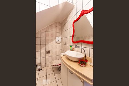 Lavabo de casa à venda com 3 quartos, 180m² em Jardim Roberto, Osasco