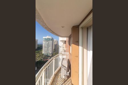 Varanda da Suíte 1 de apartamento à venda com 2 quartos, 74m² em Barra da Tijuca, Rio de Janeiro