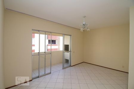 Sala de apartamento para alugar com 3 quartos, 145m² em Jardim Atlântico, Florianópolis