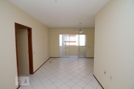 Sala de apartamento para alugar com 3 quartos, 145m² em Jardim Atlântico, Florianópolis