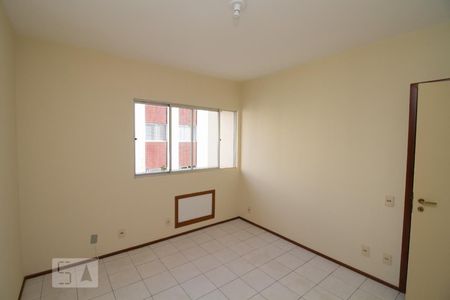 Suite de apartamento para alugar com 3 quartos, 145m² em Jardim Atlântico, Florianópolis