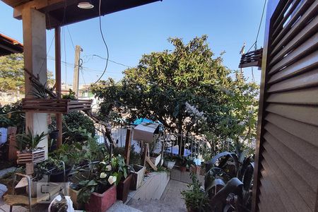 Casa à venda com 220m², 3 quartos e 2 vagas Casa à venda com 220m², 3 quartos e 2 vagasVista Quarto 1