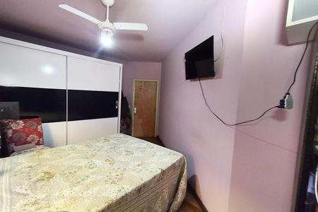 Casa à venda com 220m², 3 quartos e 2 vagas Casa à venda com 220m², 3 quartos e 2 vagasQuarto 2