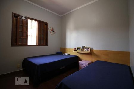 Quarto de casa à venda com 4 quartos, 300m² em Jardim da Saúde, São Paulo