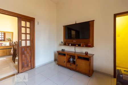 Sala de casa para alugar com 4 quartos, 230m² em Madureira, Rio de Janeiro