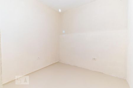 Quarto de casa para alugar com 1 quarto, 40m² em Vila Constança, São Paulo