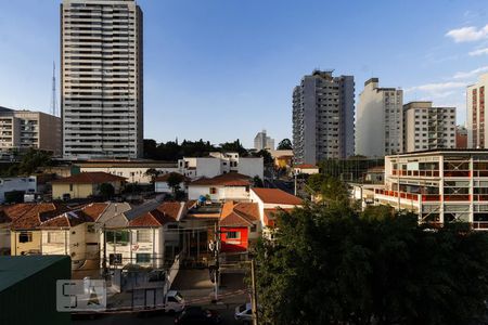 Sala - Vista de apartamento à venda com 1 quarto, 50m² em Pinheiros, São Paulo