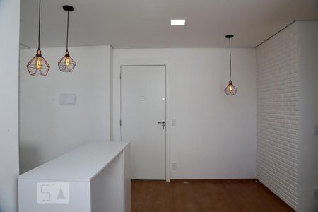 Sala de apartamento para alugar com 2 quartos, 40m² em Parque Reboucas, São Paulo