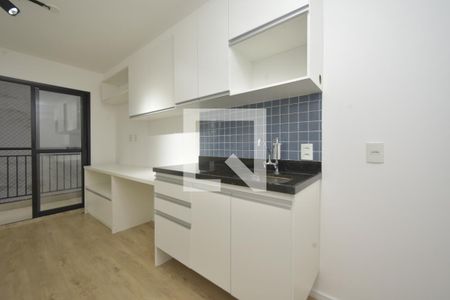 Cozinha de kitnet/studio para alugar com 1 quarto, 26m² em Centro, São Paulo