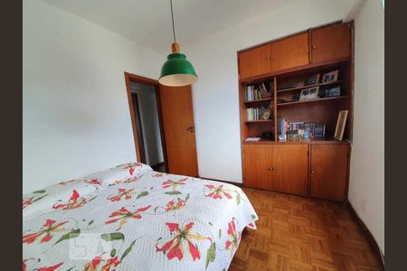 Quarto de apartamento à venda com 4 quartos, 130m² em Santo Antônio, Belo Horizonte