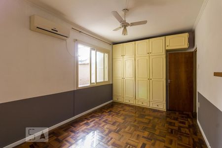 Quarto de apartamento à venda com 1 quarto, 47m² em São João, Porto Alegre