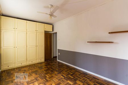 Quarto de apartamento à venda com 1 quarto, 47m² em São João, Porto Alegre