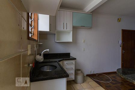 Cozinha de apartamento à venda com 1 quarto, 47m² em São João, Porto Alegre