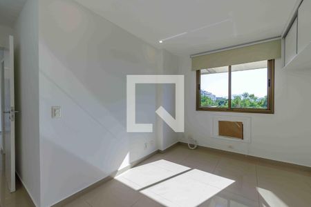 Suíte de apartamento para alugar com 2 quartos, 73m² em Recreio dos Bandeirantes, Rio de Janeiro