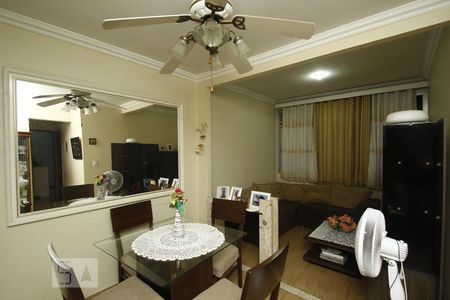 Sala de apartamento para alugar com 2 quartos, 64m² em Laranjeiras, Rio de Janeiro