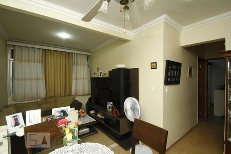 Sala de apartamento para alugar com 2 quartos, 64m² em Laranjeiras, Rio de Janeiro