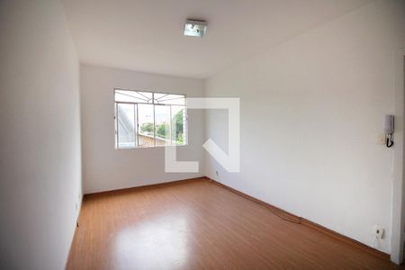 Sala de apartamento para alugar com 3 quartos, 80m² em Paraíso, Belo Horizonte