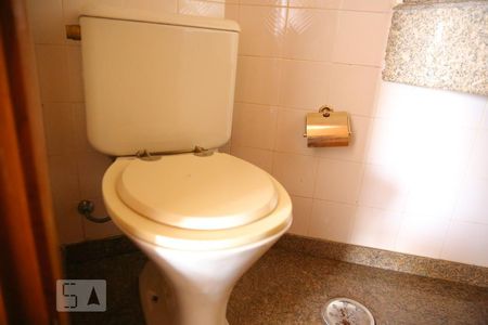 Lavabo de apartamento para alugar com 3 quartos, 152m² em Bosque da Saúde, São Paulo