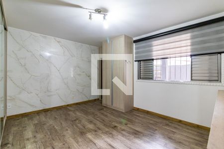 Quarto Suíte de casa à venda com 3 quartos, 300m² em Conjunto Residencial José Bonifácio, São Paulo