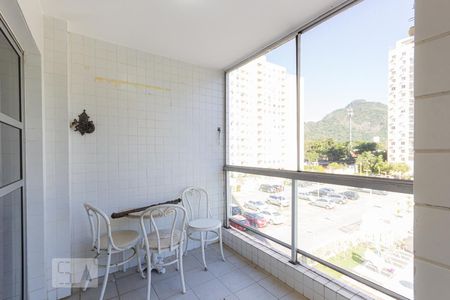 Varanda de apartamento para alugar com 3 quartos, 80m² em Jacarepaguá, Rio de Janeiro