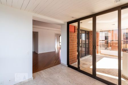 Sala de apartamento para alugar com 3 quartos, 211m² em Indianópolis, São Paulo