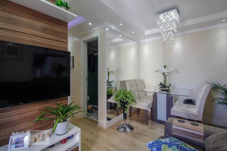 Sala de apartamento à venda com 3 quartos, 58m² em Jardim Las Vegas, Guarulhos
