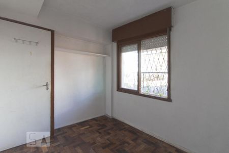 Quarto de apartamento à venda com 1 quarto, 40m² em Protásio Alves, Porto Alegre